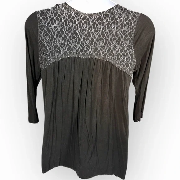 Gimmicks by BKE Top XL Black Flowy Lace 3/4 Sleeve Tie-Neck Women's Goth Dark - Picture 4 of 13